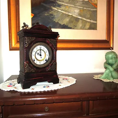 2 Apartment *